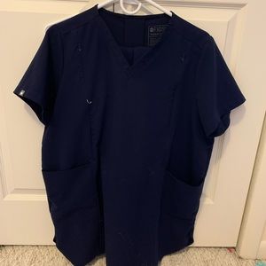 Figs maternity navy set